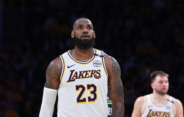 mk-湖人G1溃败谁负责？三大原因让东契奇进空砍群