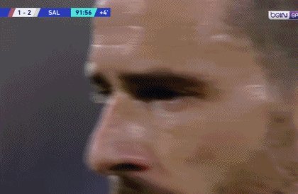 1662941802648074601.gif 尤文.gif