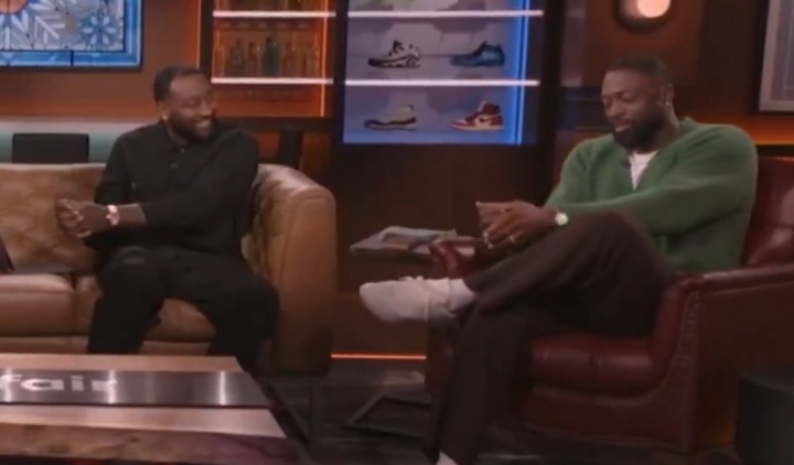 韦德谈雷迪克批评言论：詹姆斯正练习高尔夫呢 他根本不关心这些