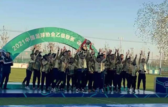 mk体育官网-萌萌萌！熊本熊观战日本联赛最后一个比赛日